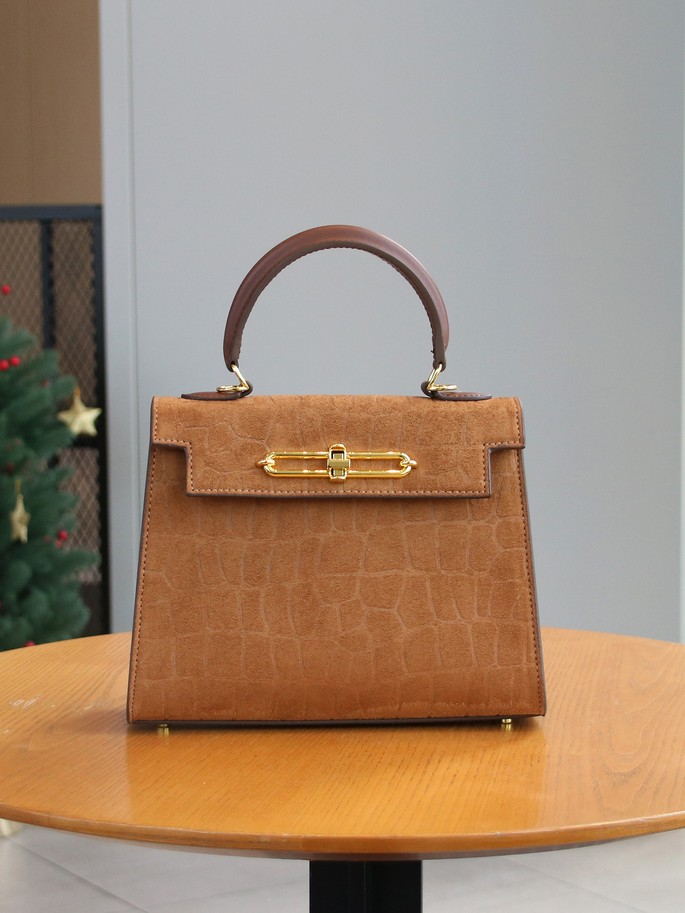 Fall/winter 2025 retro frosted - Leatherwork Patterns avaliação e preço